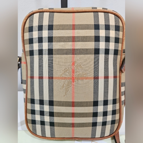 Burberry Vintage Haymarket Crossbody Bag With COA And Dustbag - Picture 9 of 16